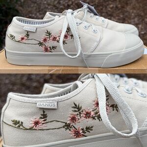 . Bangs London Fog Taupe Floral Low Top Sneakers